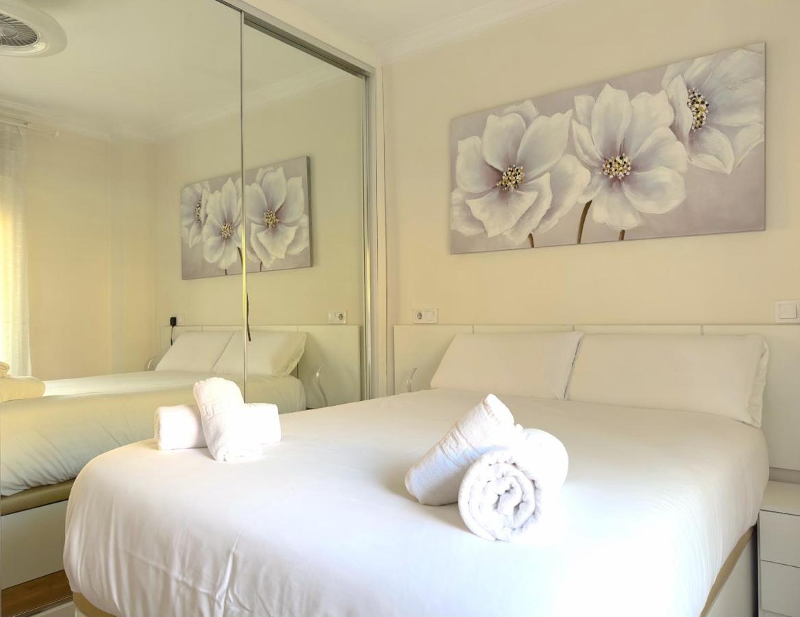 Ayala Malaga City Center 6Pax Εξωτερικό φωτογραφία