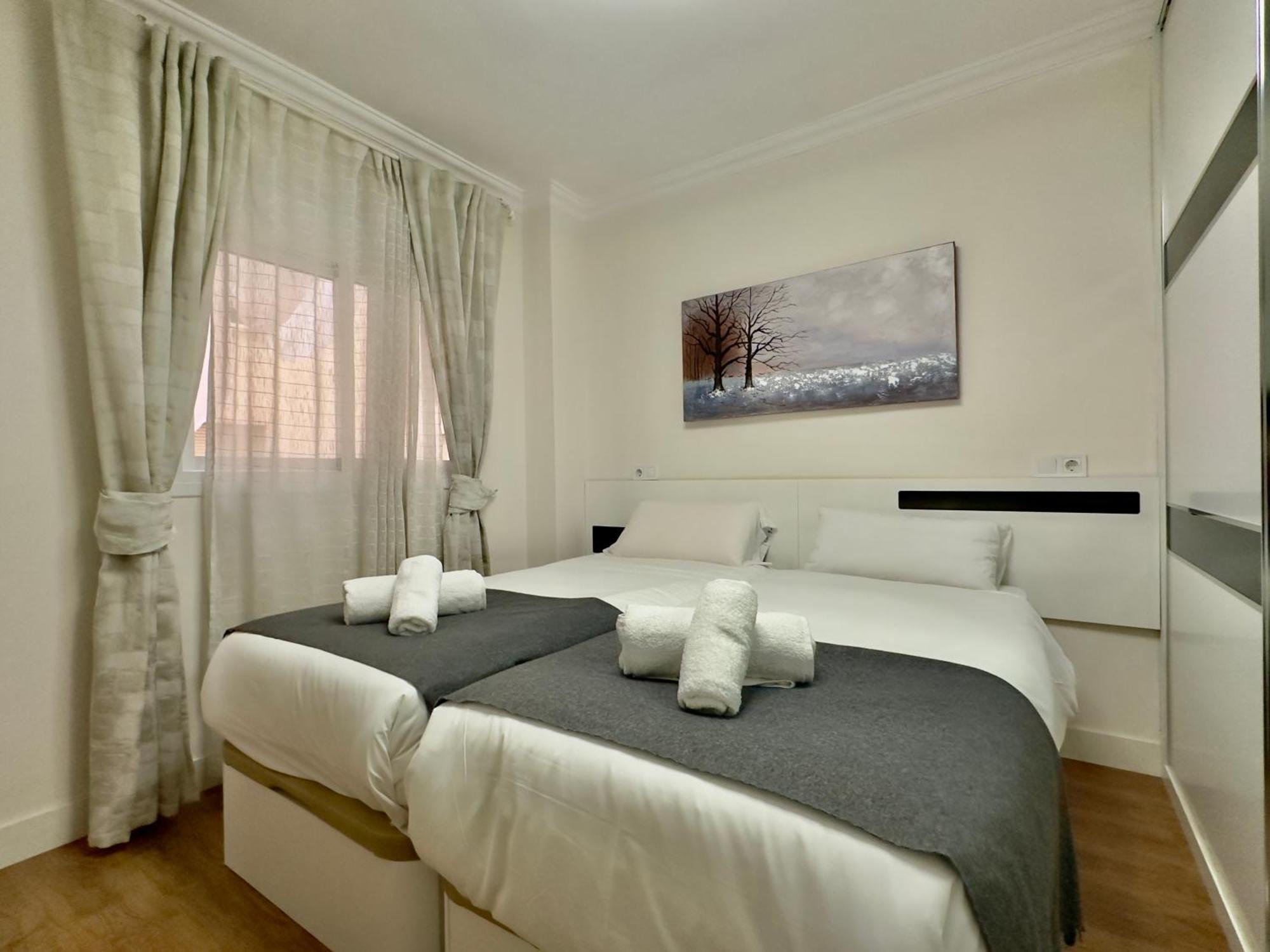 Ayala Malaga City Center 6Pax Εξωτερικό φωτογραφία